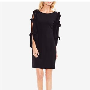 24. Vince Camuto Women'S Black Crepe Tie-Sleeve Shift Dress